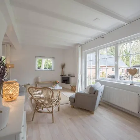 Holiday home Sous Les Dunes Schoorl